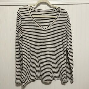 Mossimo black and white striped long sleeve v-neck; women’s size large